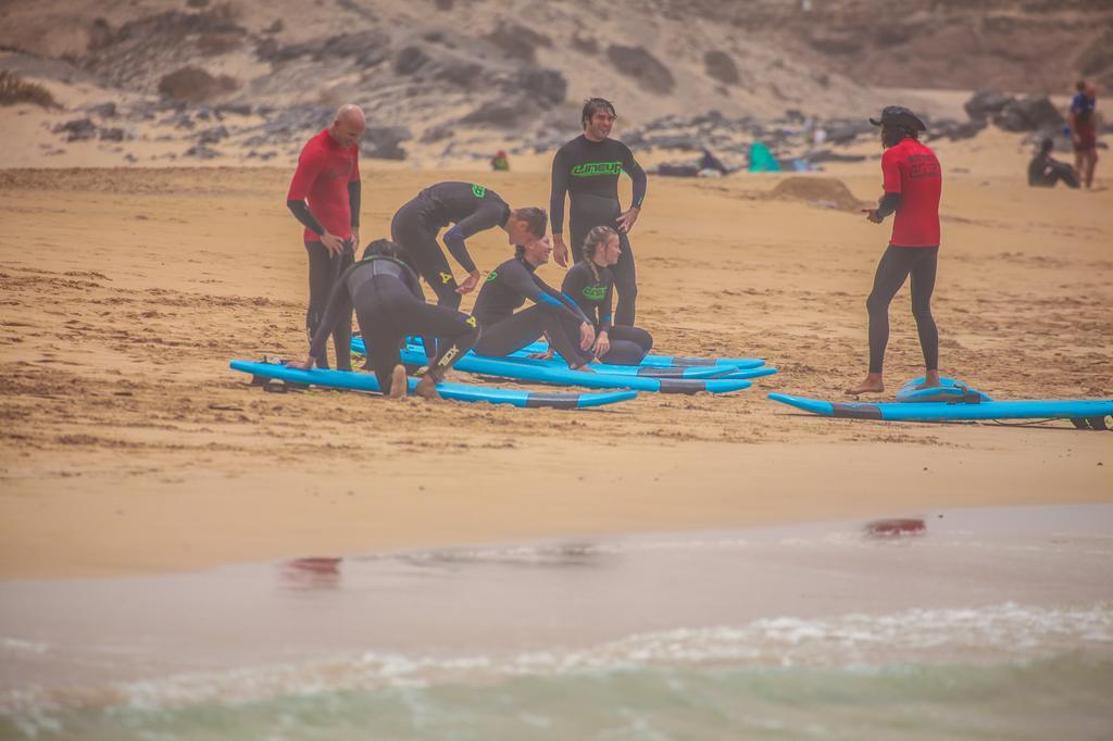 Line Up Kite & Surf Camp Hotell Corralejo Exteriör bild